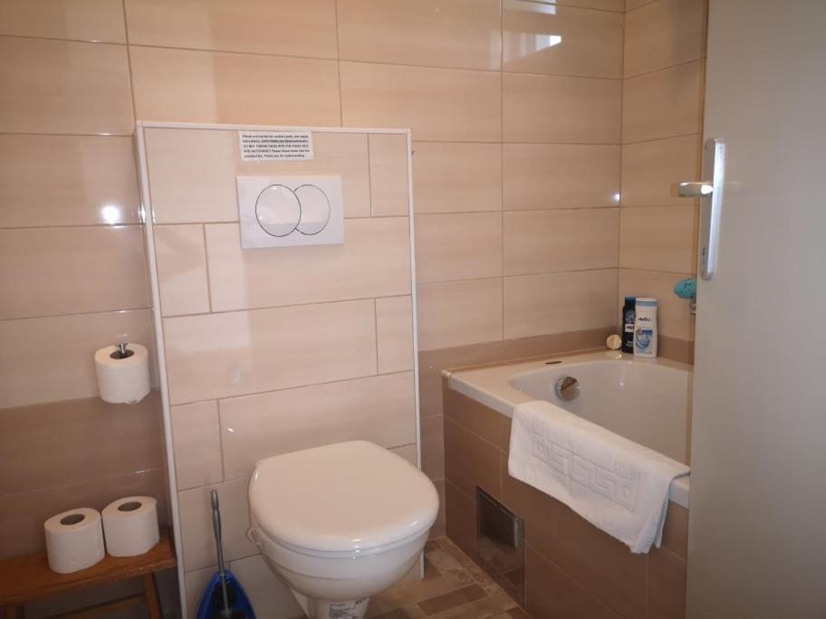Seaview Guesthouse - Zf Hvar フヴァル エクステリア 写真