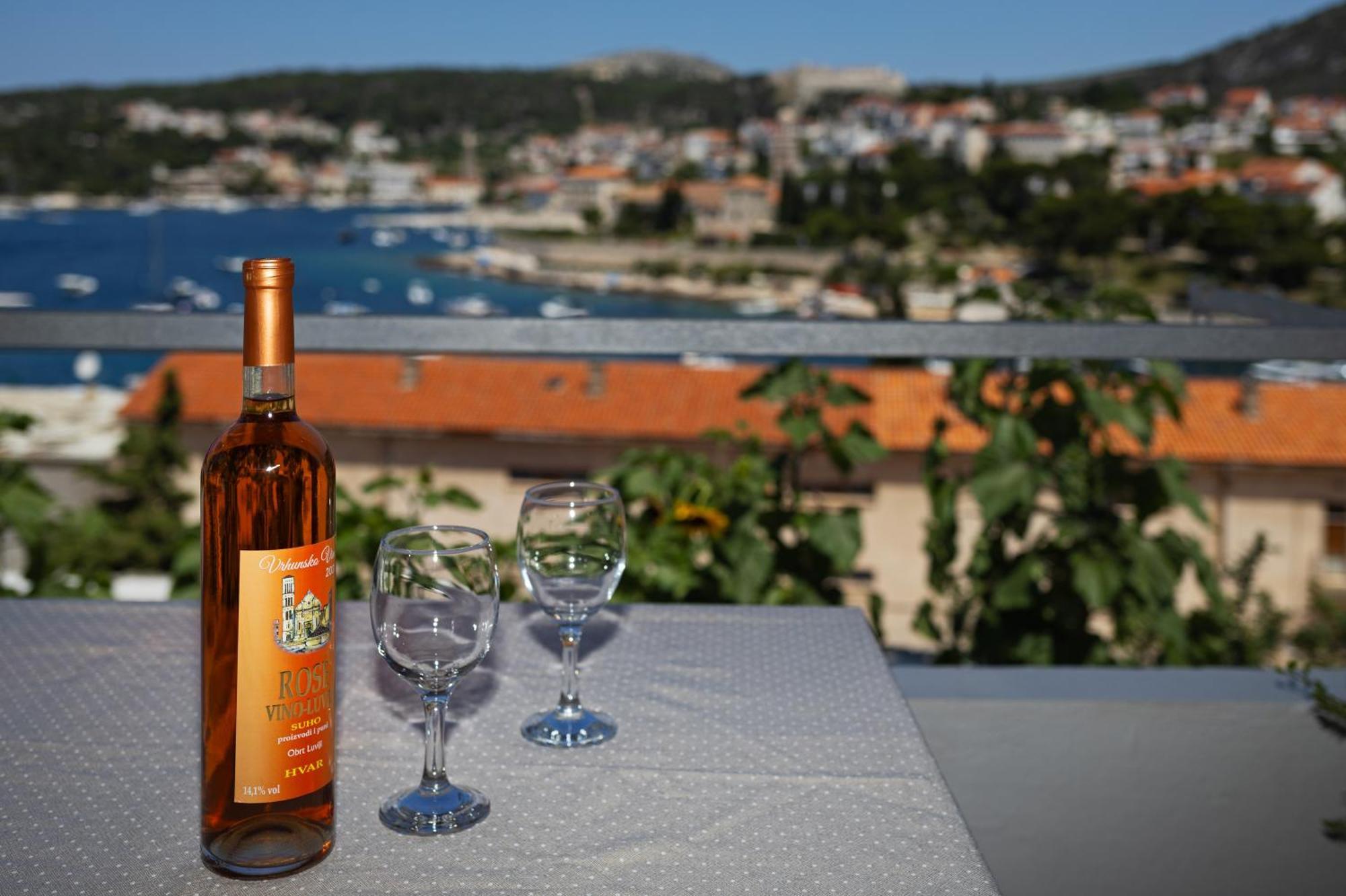 Seaview Guesthouse - Zf Hvar フヴァル エクステリア 写真