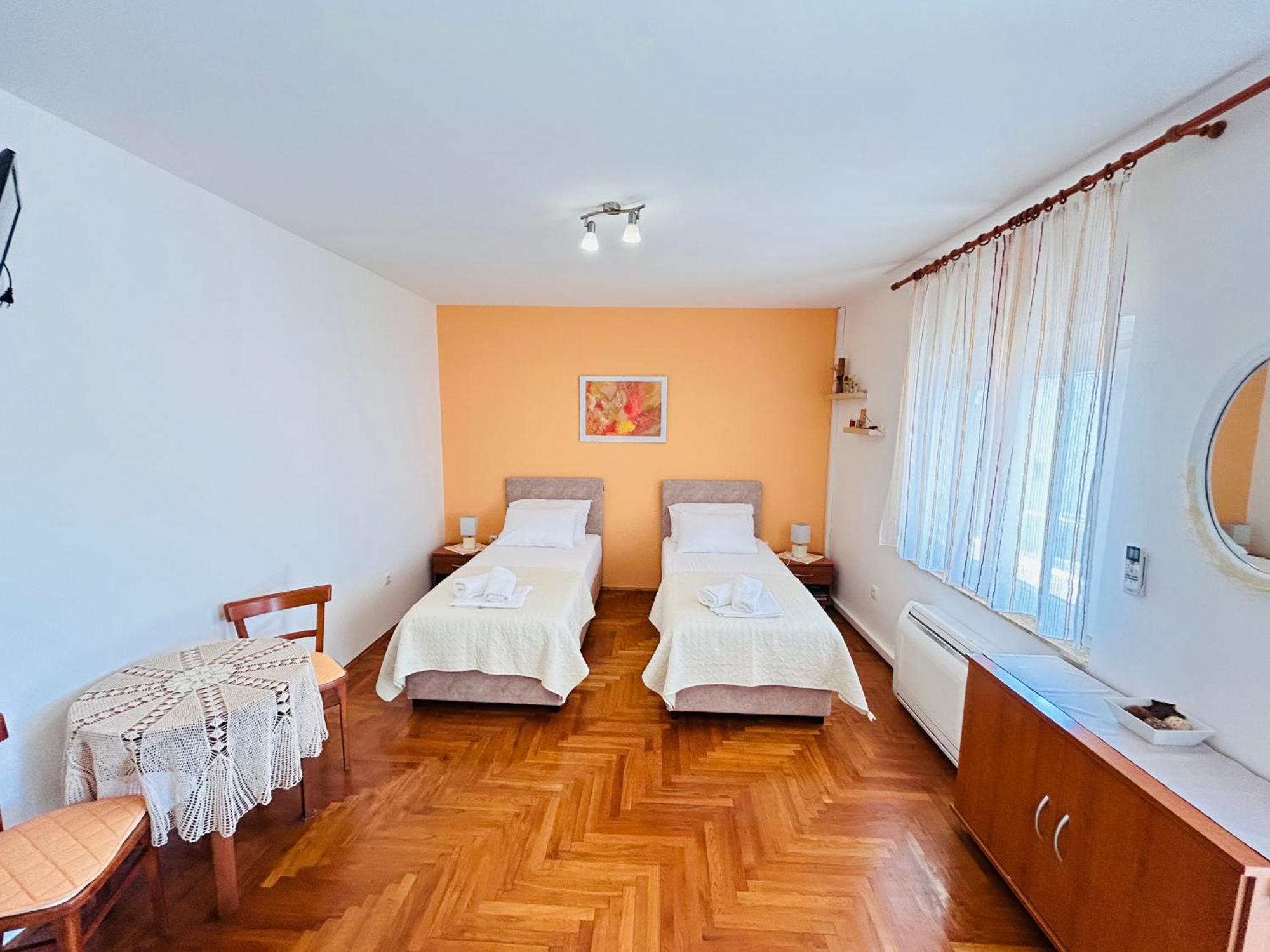 Seaview Guesthouse - Zf Hvar フヴァル エクステリア 写真