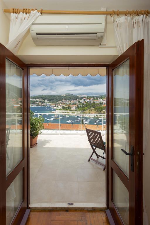 Seaview Guesthouse - Zf Hvar フヴァル エクステリア 写真