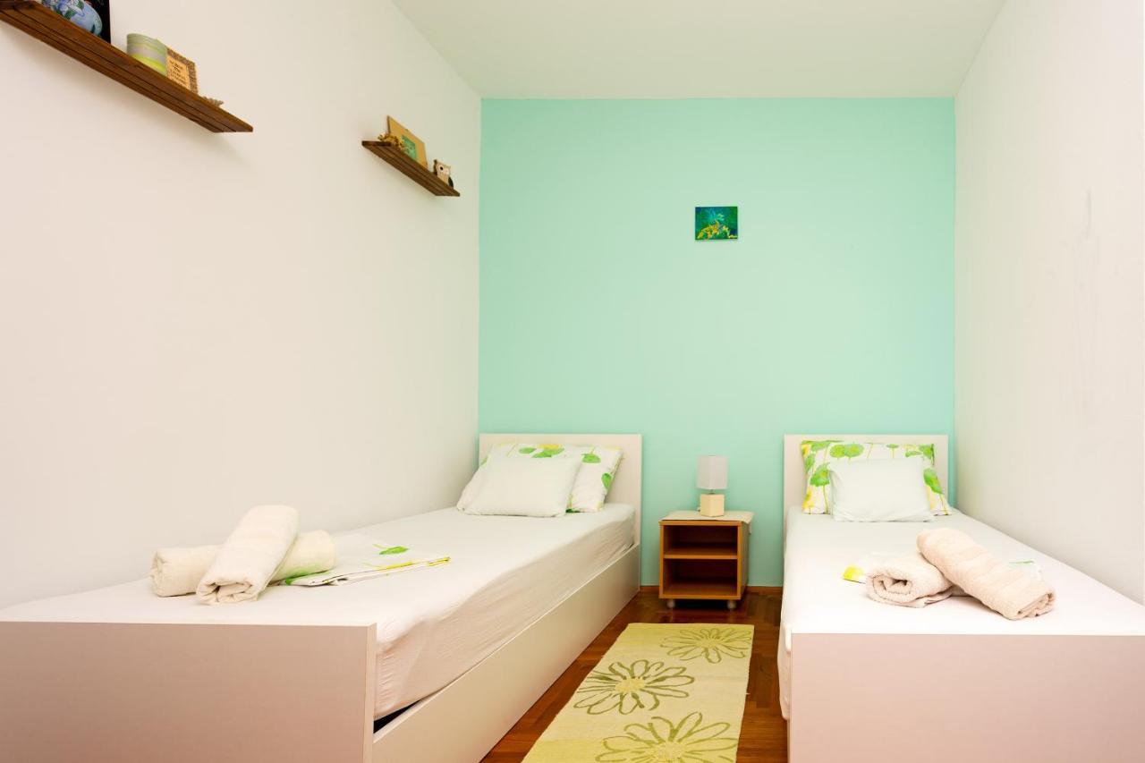 Seaview Guesthouse - Zf Hvar フヴァル エクステリア 写真