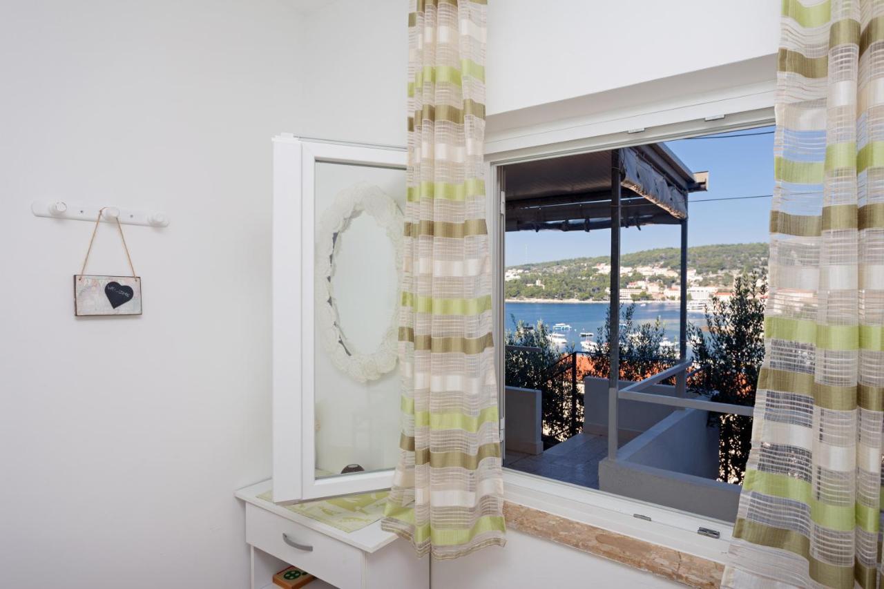 Seaview Guesthouse - Zf Hvar フヴァル エクステリア 写真