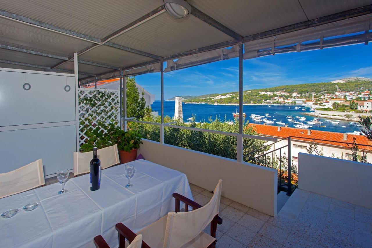 Seaview Guesthouse - Zf Hvar フヴァル エクステリア 写真